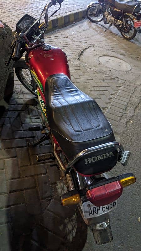 Honda 70 bike 2