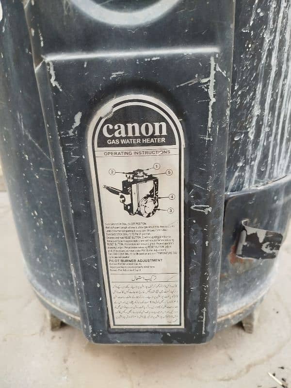 Canon gas Geyser for sale . . . . full size. . . . excellent working 1