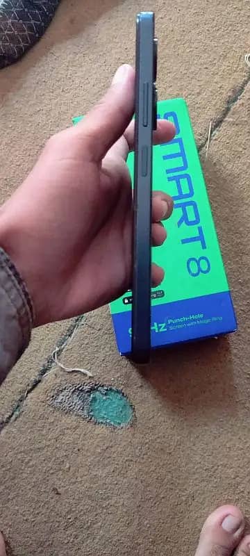 Infinix smart 8 4/64 with box water dead 5