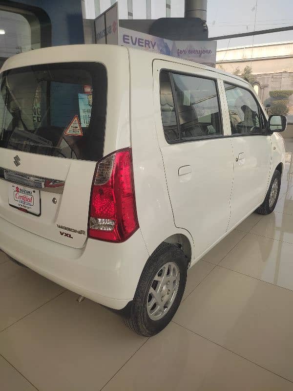 Suzuki Wagon R 2023 3