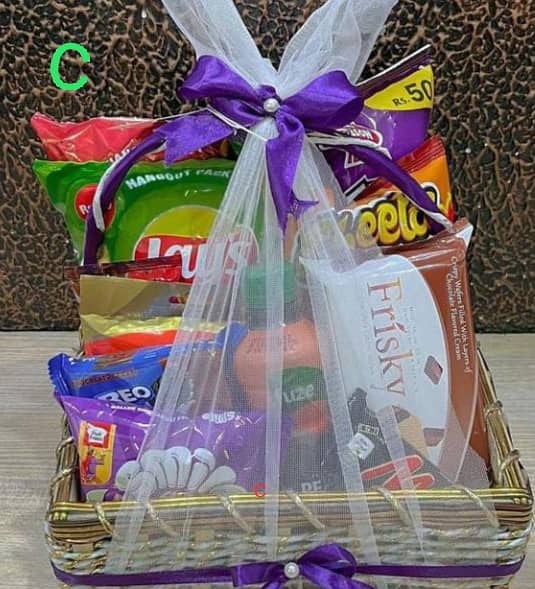 New year Gifts customized items chocolates, cakes flowers 8