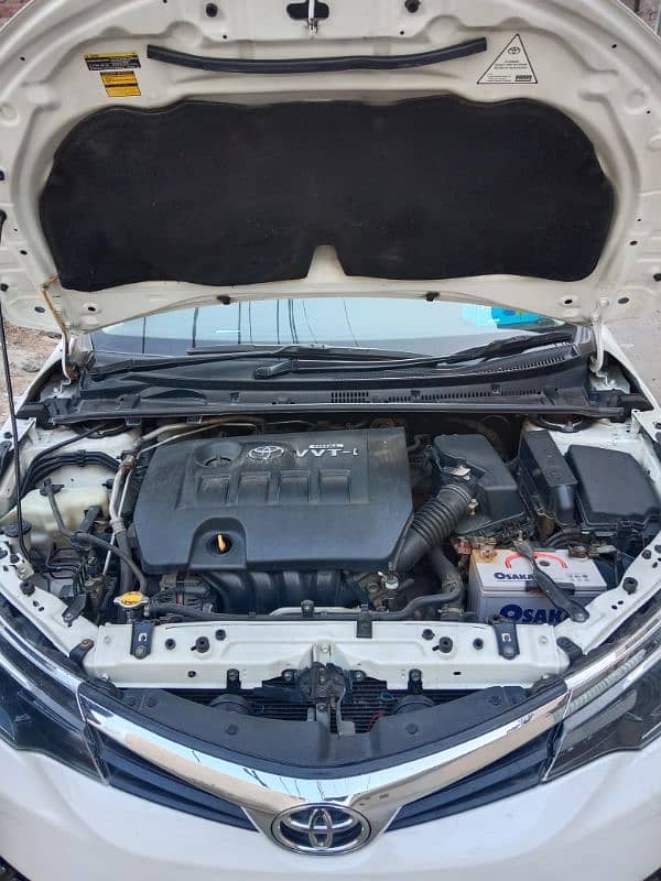 Toyota Altis 1.6 2018 7