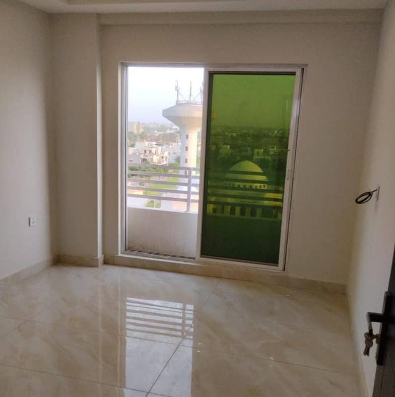 One Bedroom Non Furnished Apartment For Sale In Bahria Town Lahore 0