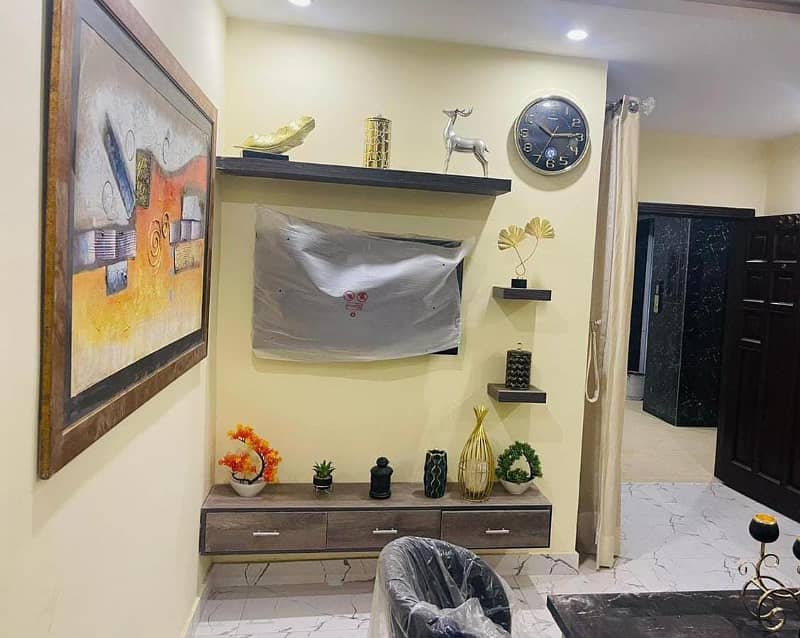 One Bed fully Furnished Apartment for sale in Bahria Town Lahore 3