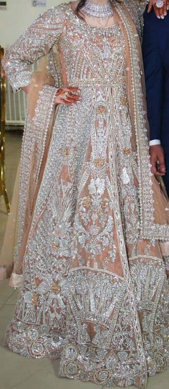 walima bridal maxi for urgent sale 1