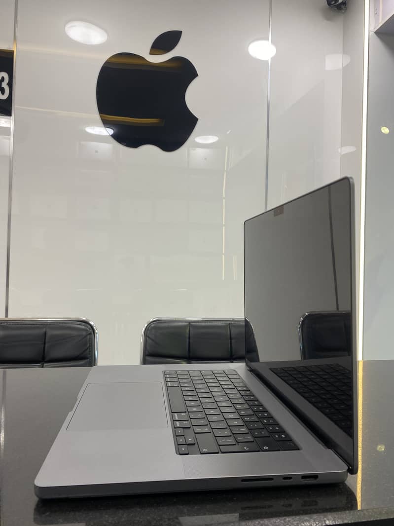 MACBOOK PRO 2023 M2 PRO CHIP 16 INCH 3