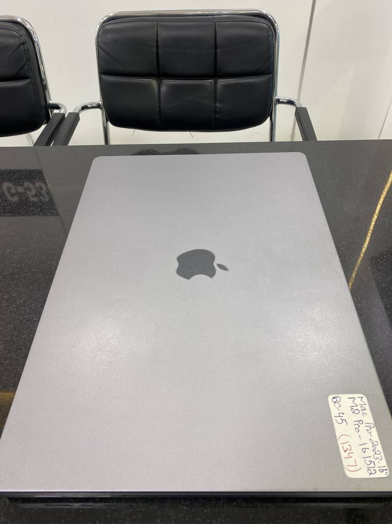 MACBOOK PRO 2023 M2 PRO CHIP 16 INCH 7