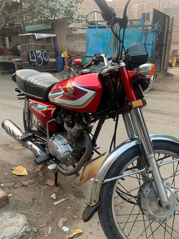 Honda 125 lush condition 2