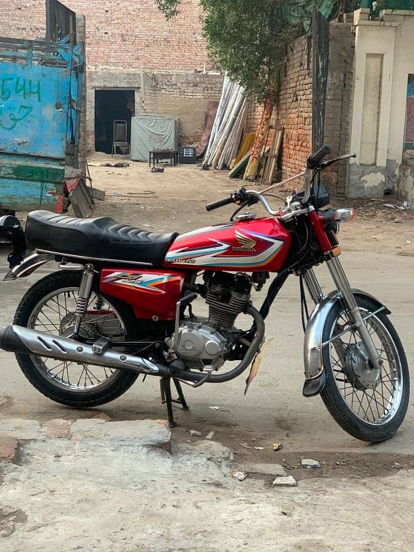 Honda 125 lush condition 10