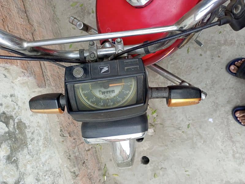 Honda CD 70 2020 (Urgent sale) 7