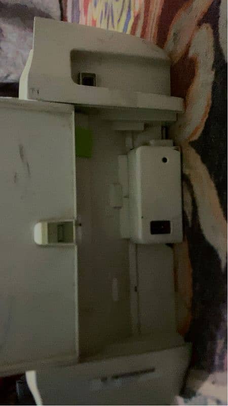 I am selling My Hp deskjet 2132 printer and scanner 10 by 10 condition 4