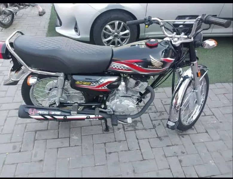 Honda 125 only serious buyers contact me 1