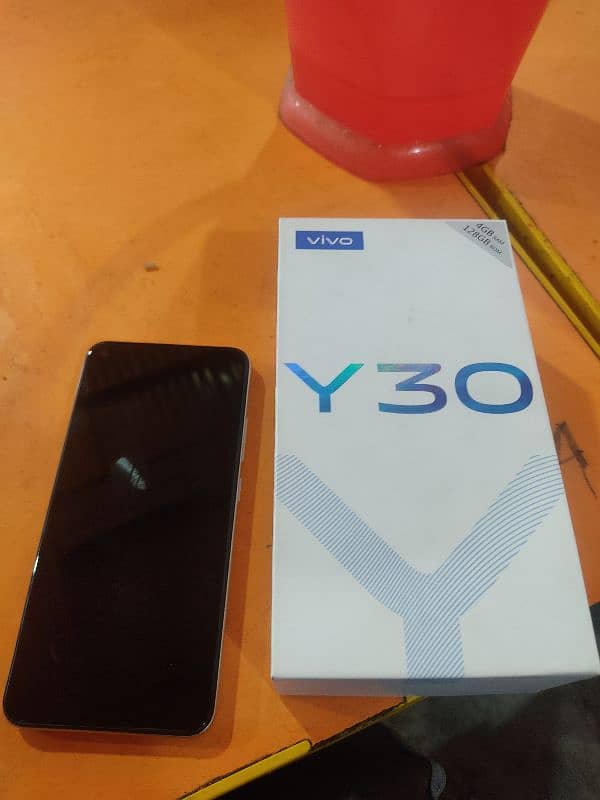 Vivo y30with 4/128.03016922130 7