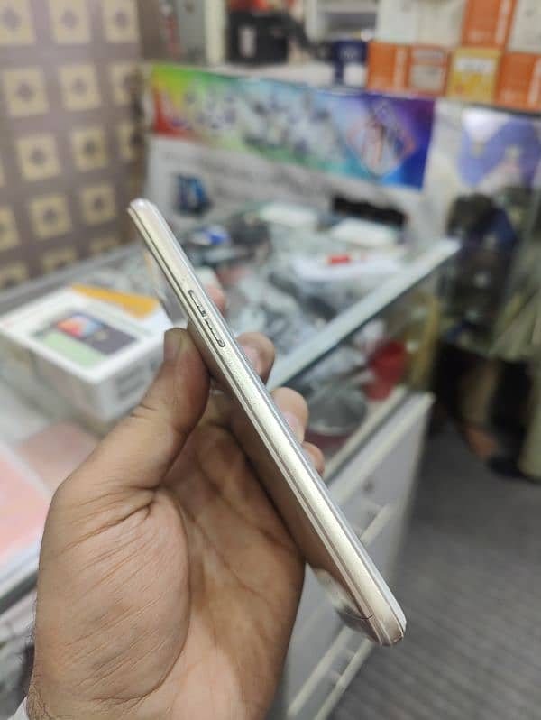 Oppo A37 Orignal Official PTA approved 4