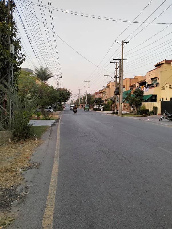 10 Marla Residential Plot For Sale In Wapda Town 2