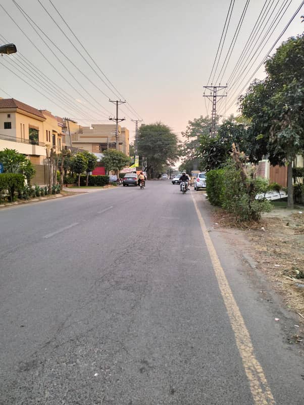 10 Marla Residential Plot For Sale In Wapda Town 3