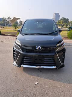 Toyota Voxy 2019 model