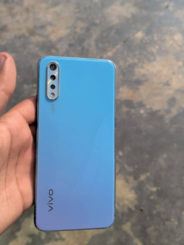 vivo s1 4