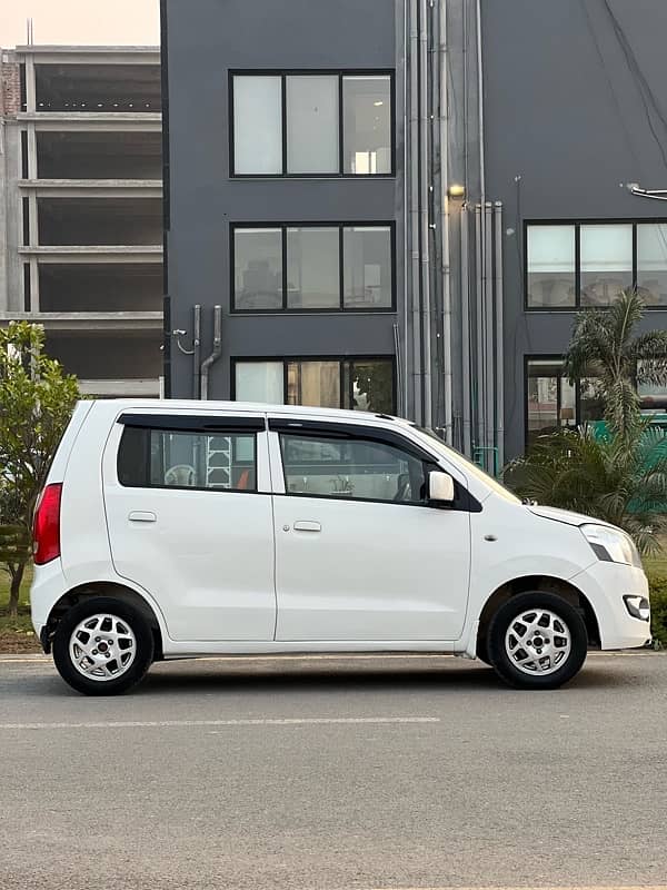 Suzuki Wagon R 2019 15