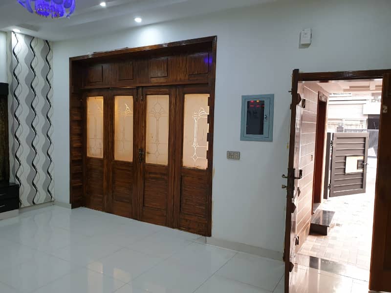 5 Marla Like New House With Gas Available For Sale In Bahria Town Lahore 5