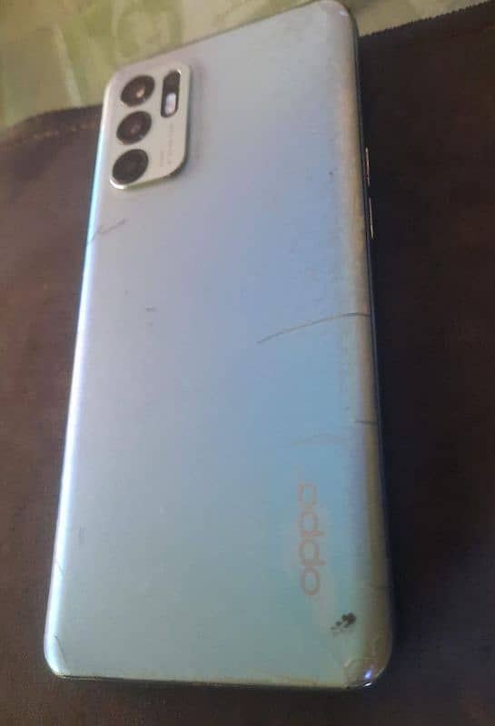 oppo reno 6 8/128 with box and charger 0