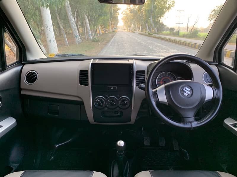 Suzuki Wagon R 2021 15