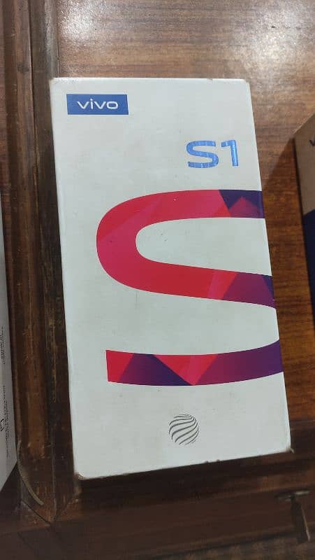 vivo s1 full box not open no fault vip camera 4,128gb PTA ok 1