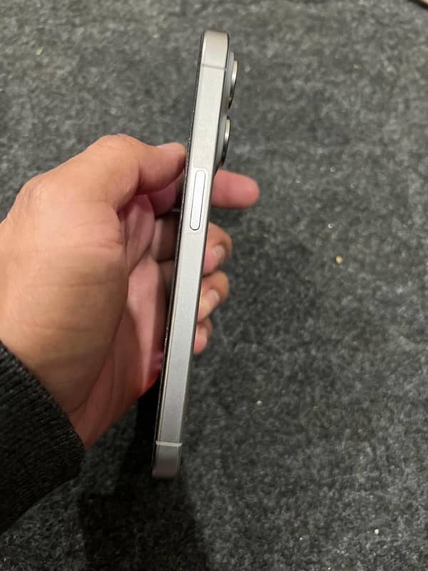 iphone 15 pro non pta natural titanium 5