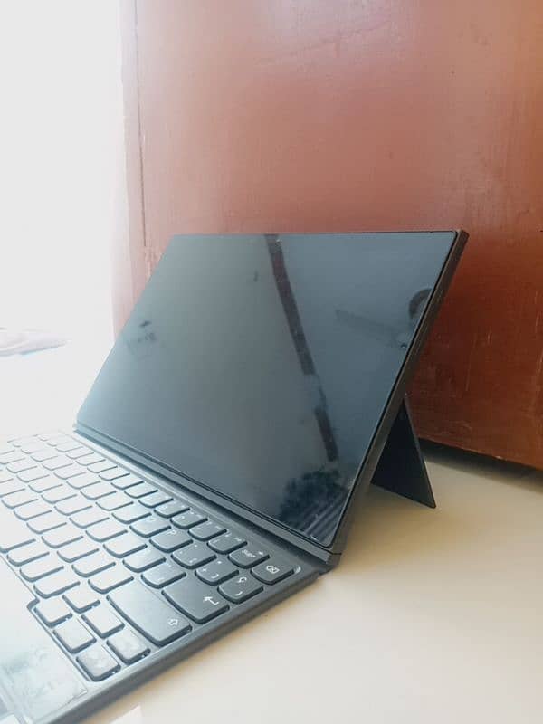 lenovo idea pad laptop and tablet 8