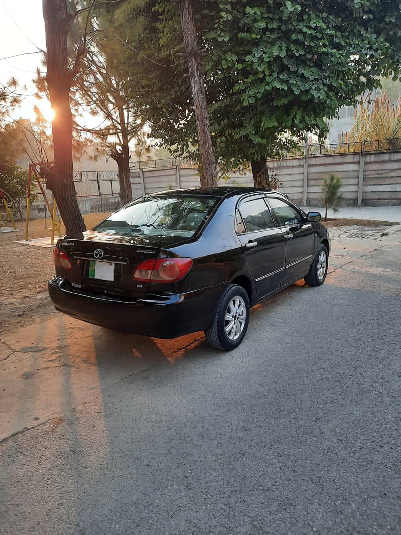 Toyota Corolla 2004 Automatic SE Saloon 1