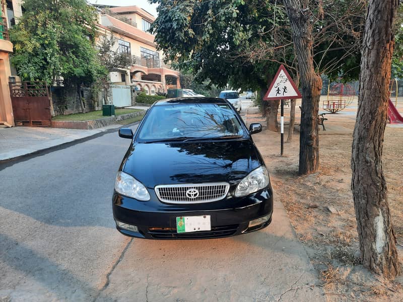 Toyota Corolla 2004 Automatic SE Saloon 2