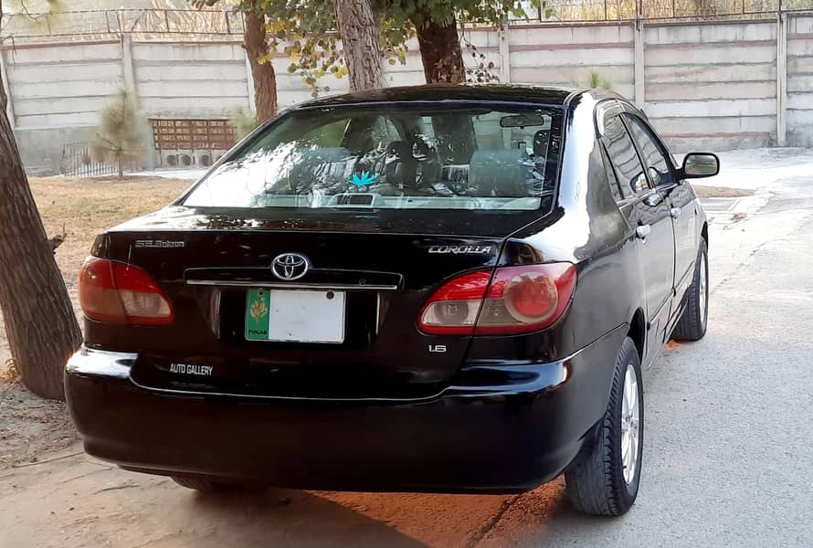 Toyota Corolla 2004 Automatic SE Saloon 9