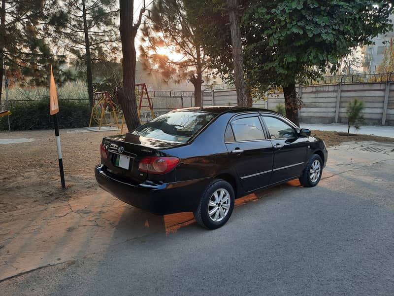 Toyota Corolla 2004 Automatic SE Saloon 11