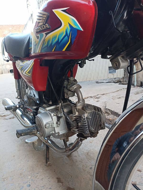 Honda CD 70 2021 model for sale All punjab Registered 10