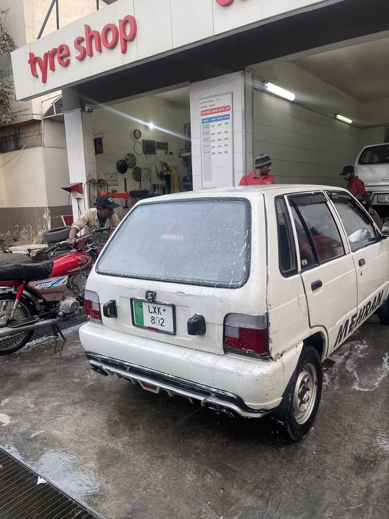 Suzuki Mehran VX 1998  lahore number  read complete ad 2