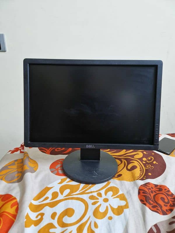 Dell led 24 inches 0