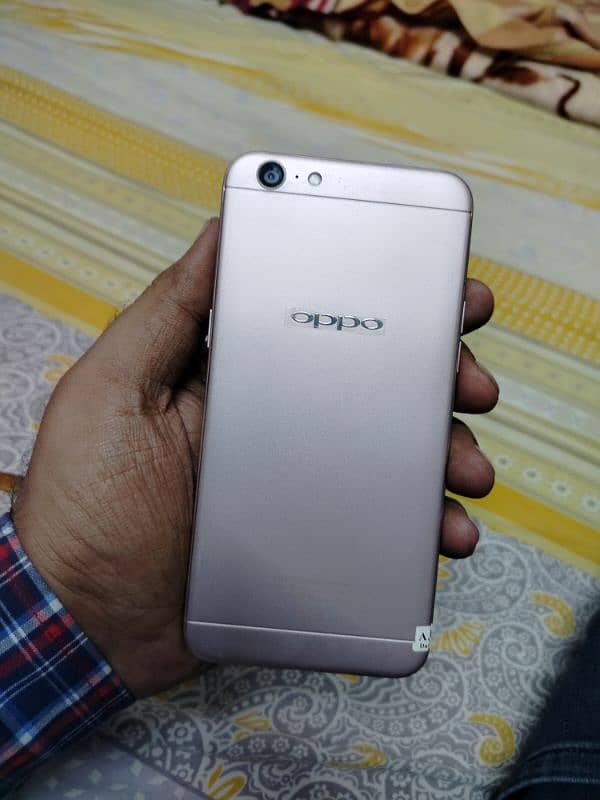 oppo A57 3/32 bilkul okay hai 1