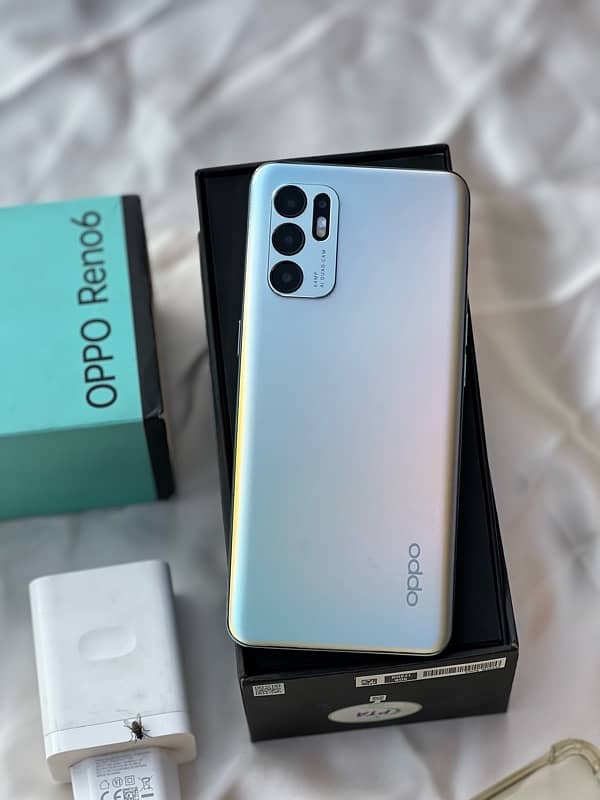 Oppo Reno 6 complete Box 10/10 Scratchless Phone 1