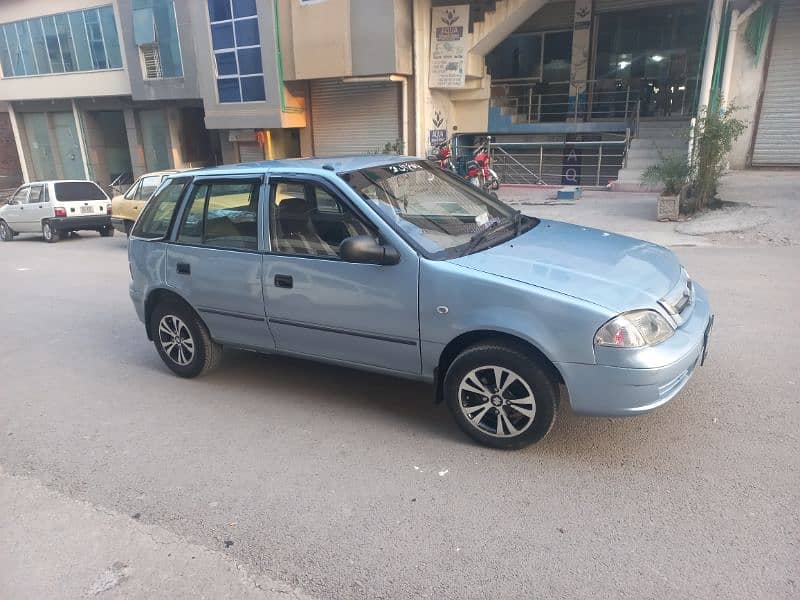 Suzuki Cultus VXR 2003 (CNG) islamabad reg 2