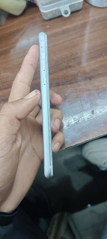 Iphone7 32gb pta prove 2