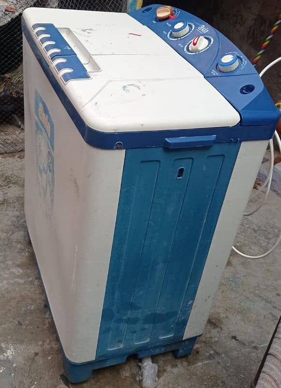 Washing Machine Used Good Condition 1