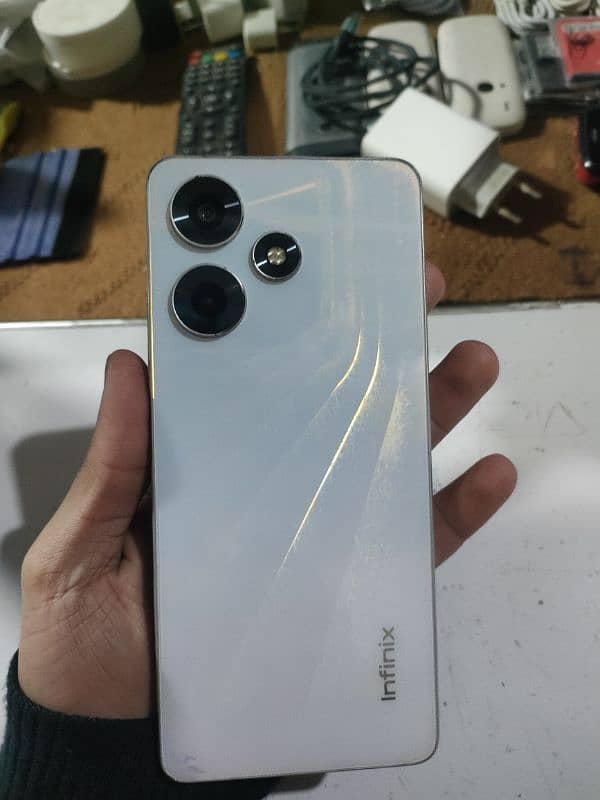 Infinix Hot 30 8/128 0