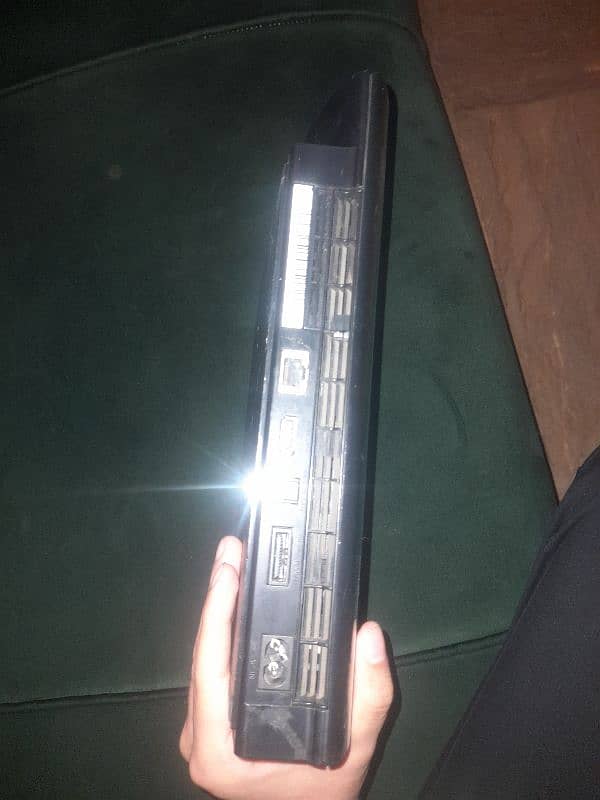 Sony PlayStation 3 super slim 3