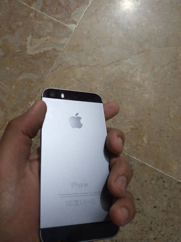 iphone 5s new condition 6