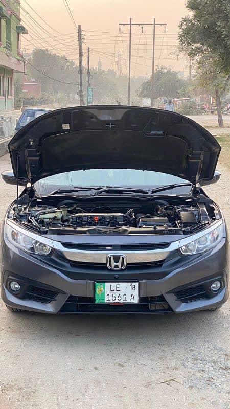 Honda Civic Oriel 2018 8