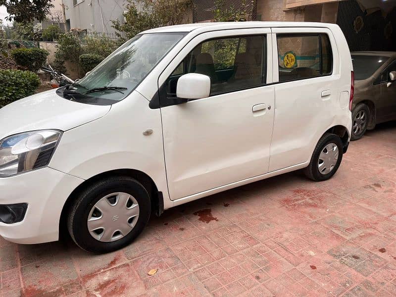 Suzuki Wagon R 2017 4