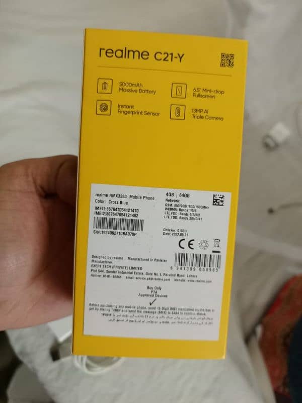 realme C21Y in very good condition 2