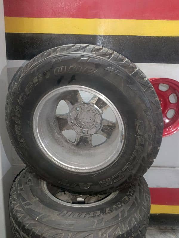 Toyota Land Cruiser Prado Rim and Tyre 2