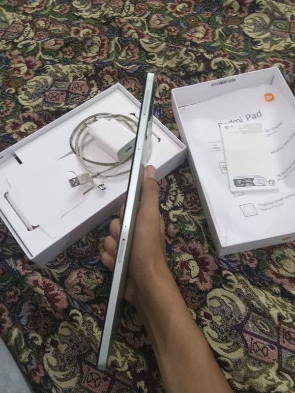 Trade or selling Redmi pad 6/128 gb 3