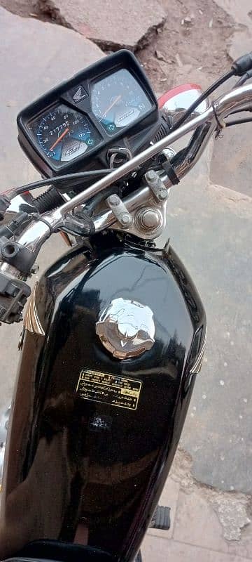 special edition first owner Hyderabad engine shield pack 100%ok junior 3